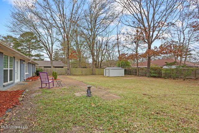 324 Millcreek Drive, Brandon, MS 39047