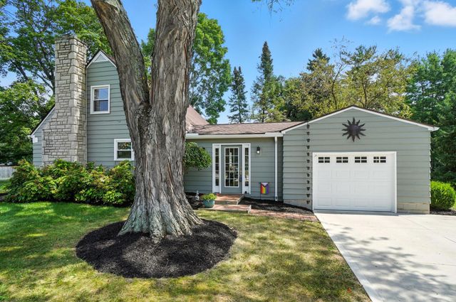 2701 Snouffer Road, Columbus, OH 43235