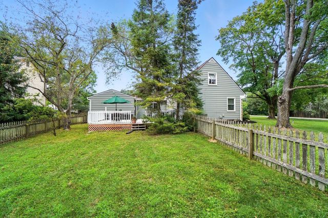 2701 Snouffer Road, Columbus, OH 43235