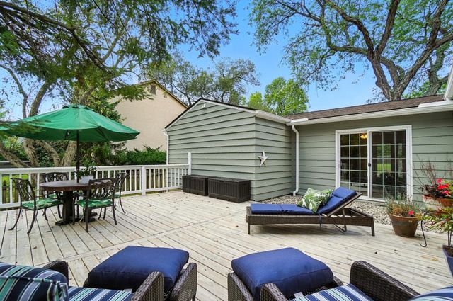 2701 Snouffer Road, Columbus, OH 43235