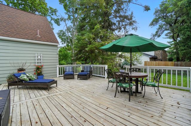 2701 Snouffer Road, Columbus, OH 43235