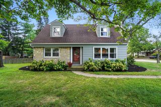2701 Snouffer Road, Columbus, OH 43235