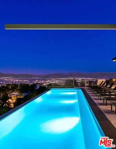 11729 Laurelwood Drive, Studio City (los Angeles), CA 91604