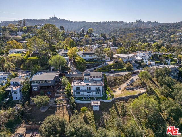 11729 Laurelwood Drive, Studio City (los Angeles), CA 91604