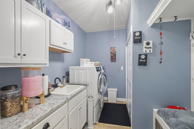 2428 Winesap Street, Schererville, IN 46375