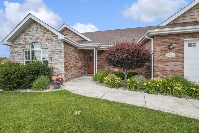 2428 Winesap Street, Schererville, IN 46375