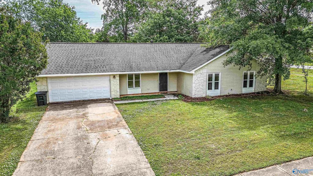 149 Bibb Drive, Madison, AL 35758