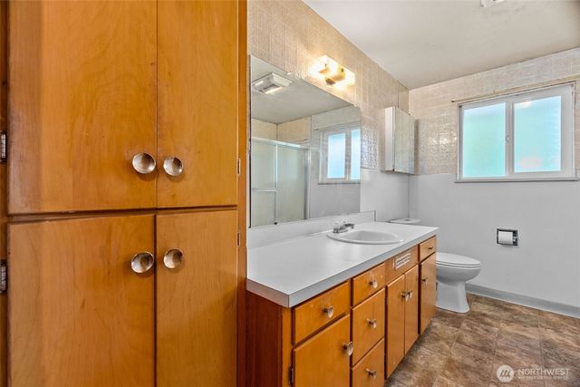 8212 South Sw, Lakewood, WA 98498