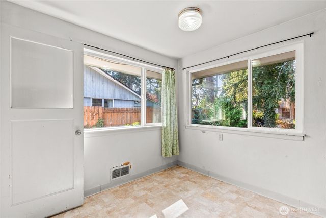 8212 South Sw, Lakewood, WA 98498