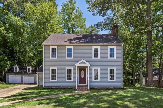 9 Winder CRES, Newport News, VA 23606