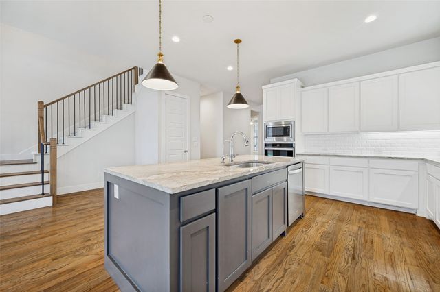 691 Meandering Lane, Frisco, TX 75033