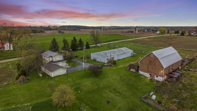 W4943 BRUSEWITZ ROAD, Black Creek, WI 54106