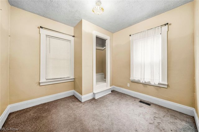 259 E 324th Street, Willowick, OH 44095