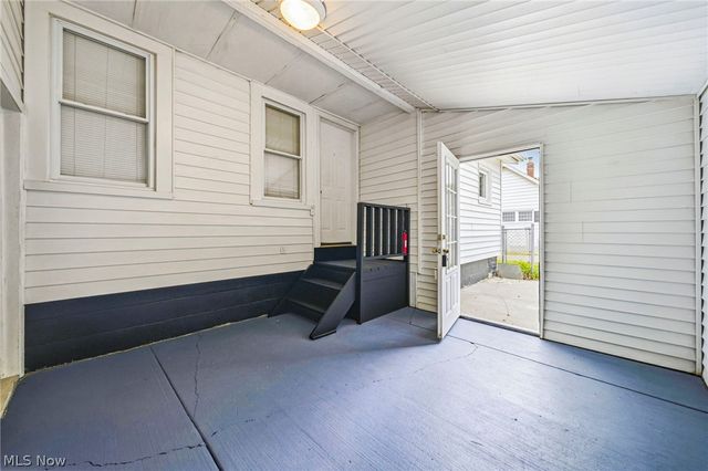 259 E 324th Street, Willowick, OH 44095