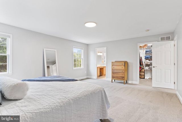501 JACOB LN, Mechanicsburg, PA 17050