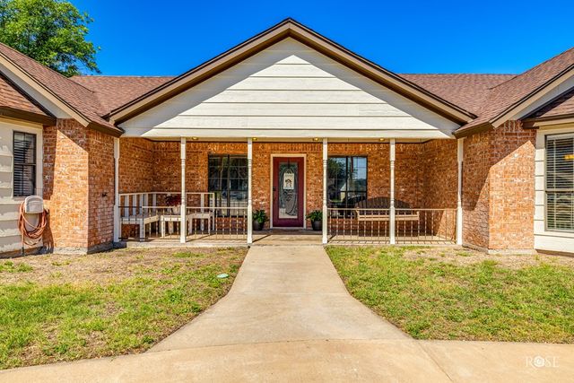 114 Oakwood Street, Sonora, TX 76950