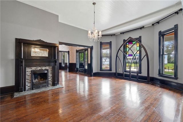 108 King Street, Adairsville, GA 30103