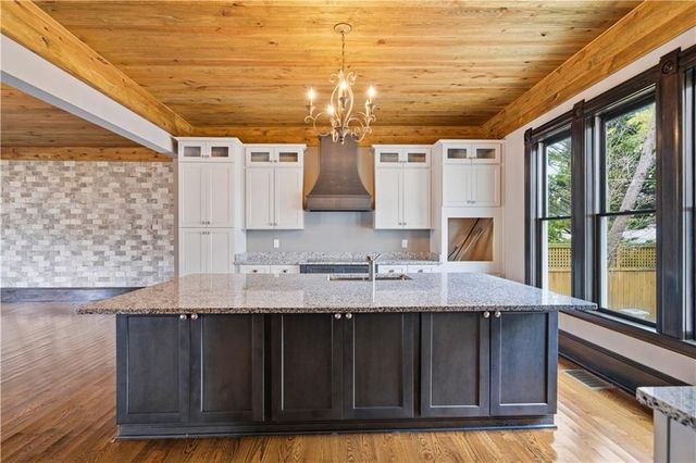 108 King Street, Adairsville, GA 30103