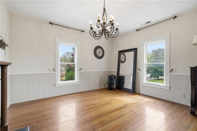 108 King Street, Adairsville, GA 30103