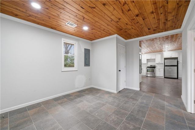 108 King Street, Adairsville, GA 30103