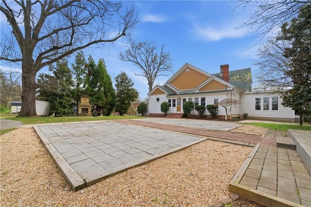 108 King Street, Adairsville, GA 30103