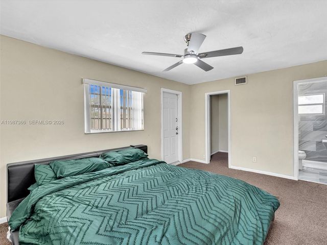 1220 NW 52nd Ave, Lauderhill, FL 33313