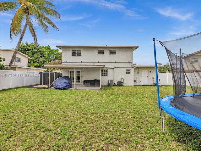 1220 NW 52nd Ave, Lauderhill, FL 33313