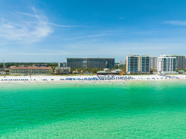 1751 E Scenic Hwy 98 211, Destin, FL 32541