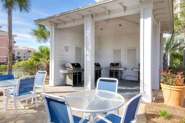 1751 E Scenic Hwy 98 211, Destin, FL 32541