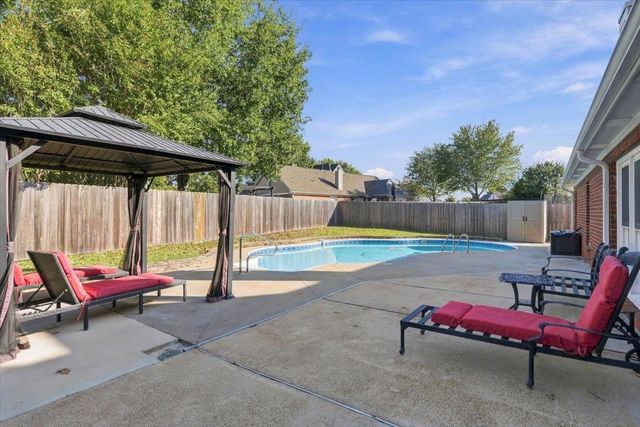 3902 LIGHTHOUSE LN, Lakeland, TN 38002