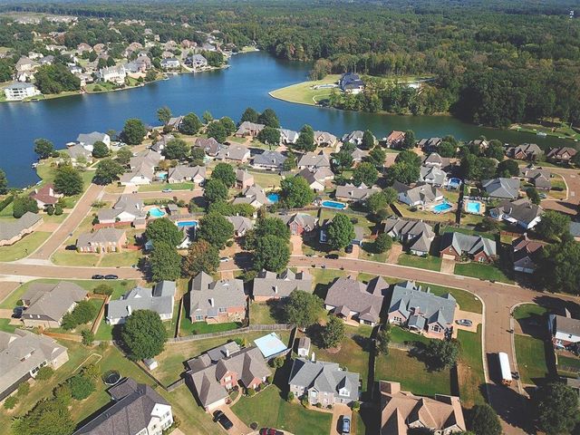 3902 LIGHTHOUSE LN, Lakeland, TN 38002