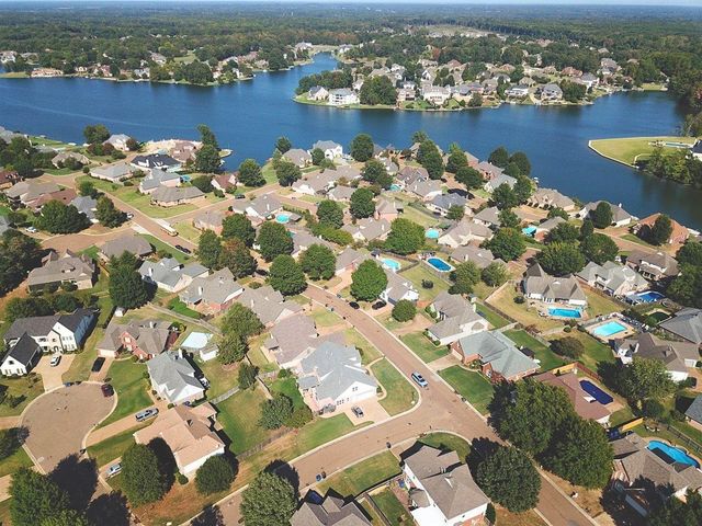 3902 LIGHTHOUSE LN, Lakeland, TN 38002