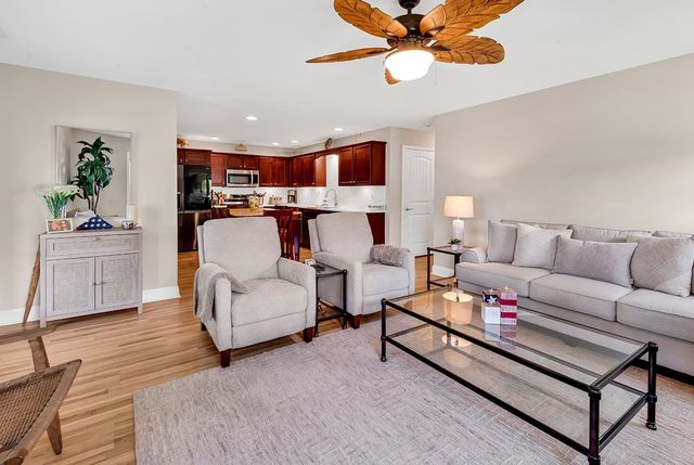 872 Brenda Pl., Myrtle Beach, SC 29577