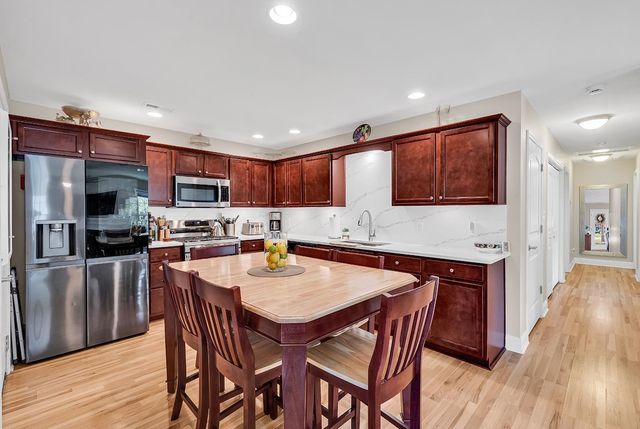 872 Brenda Pl., Myrtle Beach, SC 29577