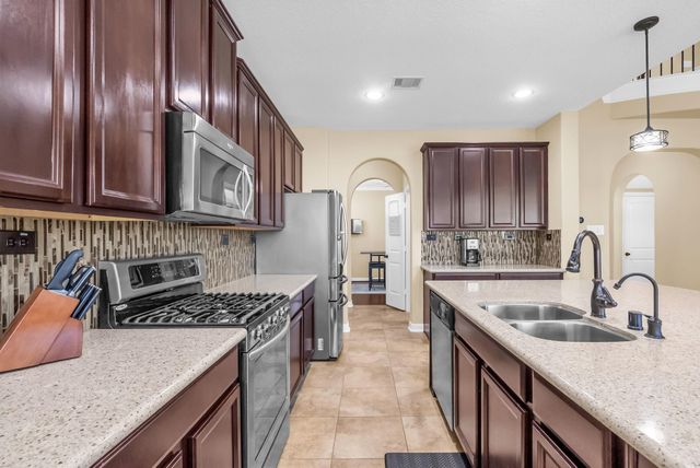 9976 Ash Creek Court, Brookshire, TX 77423