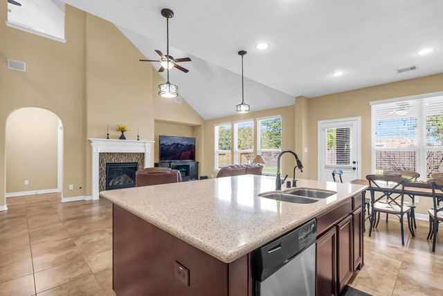 9976 Ash Creek Court, Brookshire, TX 77423