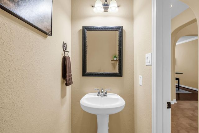 9976 Ash Creek Court, Brookshire, TX 77423