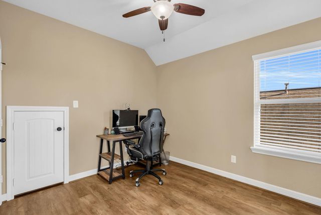 9976 Ash Creek Court, Brookshire, TX 77423