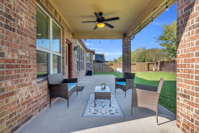 9976 Ash Creek Court, Brookshire, TX 77423