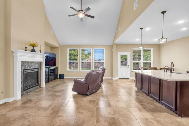 9976 Ash Creek Court, Brookshire, TX 77423