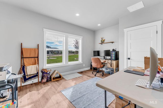 3837 N 2469 E, Filer, ID 83328