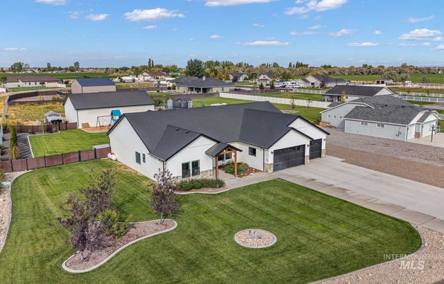 3837 N 2469 E, Filer, ID 83328