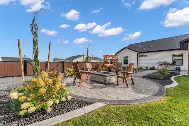 3837 N 2469 E, Filer, ID 83328