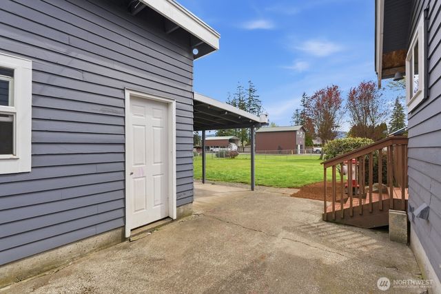 43002 268th Avenue SE, Enumclaw, WA 98022