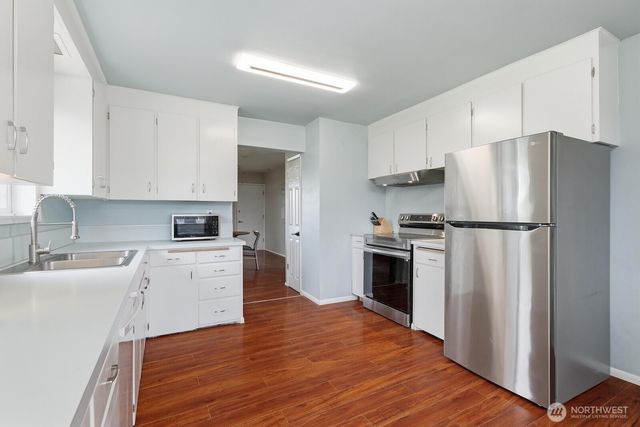 43002 268th Avenue SE, Enumclaw, WA 98022