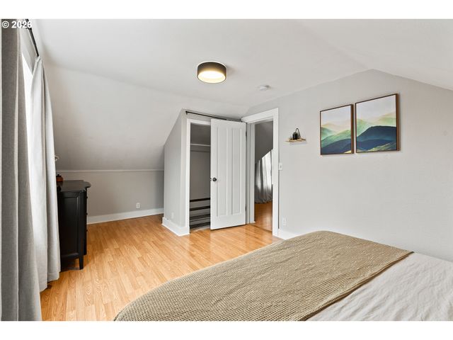 1552 N PRESCOTT St, Portland, OR 97217