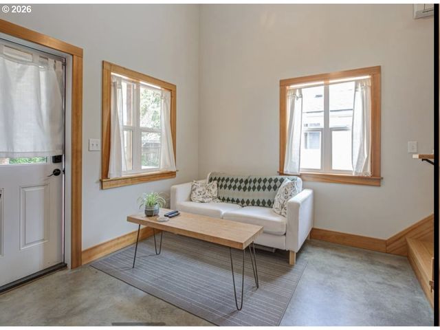 1552 N PRESCOTT St, Portland, OR 97217