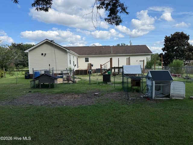 412 S Walnut Street, Princeton, NC 27569