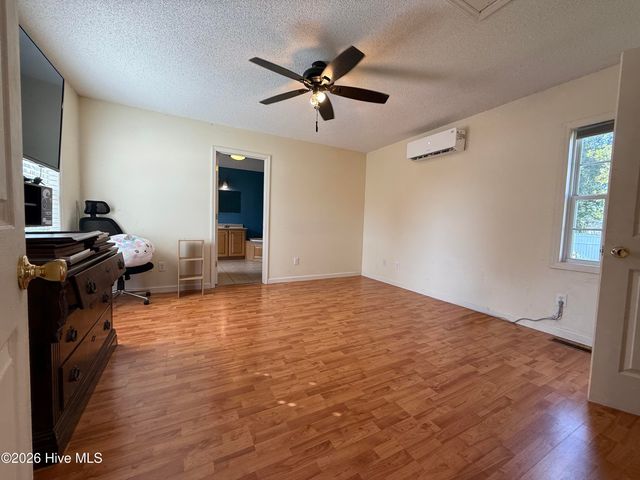 412 S Walnut Street, Princeton, NC 27569