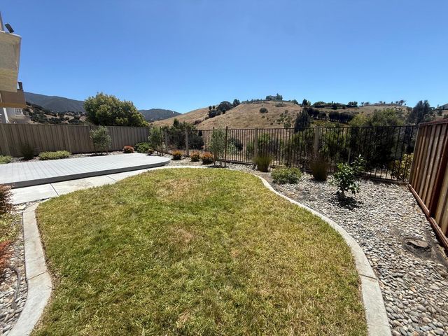 27339 Bavella Way, Salinas, CA 93908